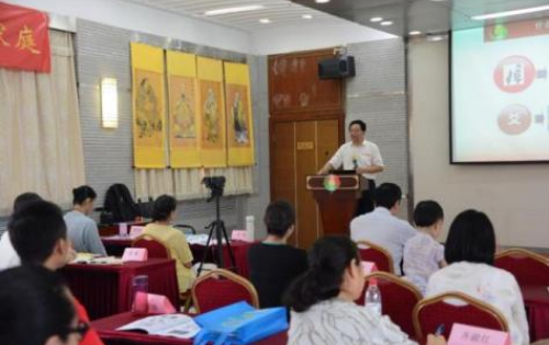 传统文化助力家庭教育，家长培训活动圆满举行