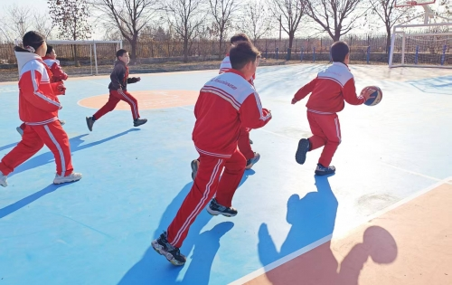 中国下一代教育基金会护航成长计划用爱护航天津市蓟州区学子体育梦想